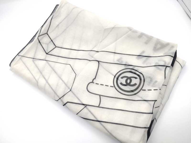 シャネル買取 大判スカーフ